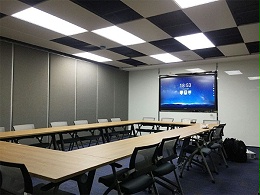 成都瑞华一九九商业管理有限公司部署MAXHUB实现会议室无数据线